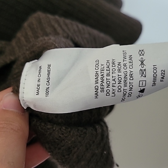 Brown Women's Sweater - Picture 7 of 7